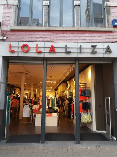 LolaLiza Namur